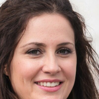 Hélène Vasseur, journaliste QHSE d'Industrie Équipement
